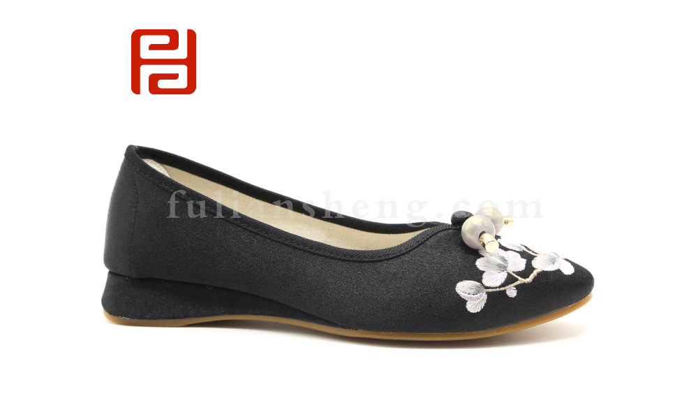 福連升老北京布鞋民族風(fēng)繡花女鞋棉麻古典坡跟休閑