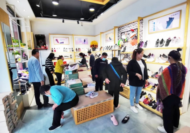 鞋類(lèi)三包規(guī)定大全 2022最新整理鞋類(lèi)“三包”