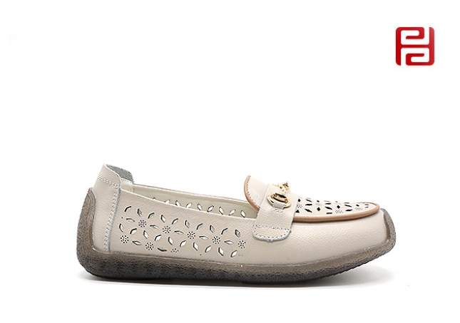 福連升夏季休閑女鞋經(jīng)典豆豆鞋透氣帶孔舒適女鞋