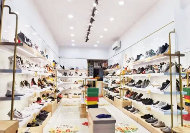 賀：福連升休閑鞋品牌四川攀枝花仁和新街店正式開業(yè)！